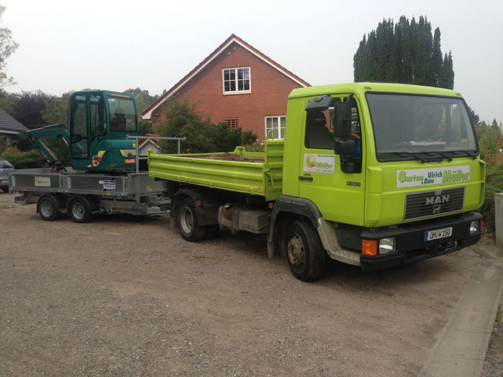 lkw-mit-anhaenger-2.jpg